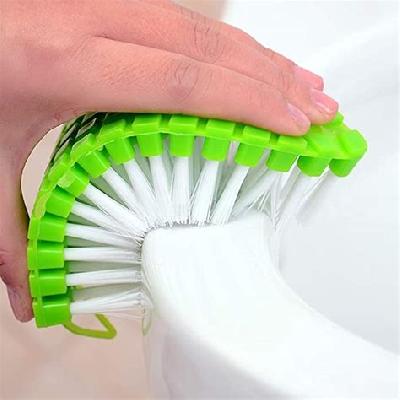 FLEXIBLE PLASTIC CLEANING BRUSH