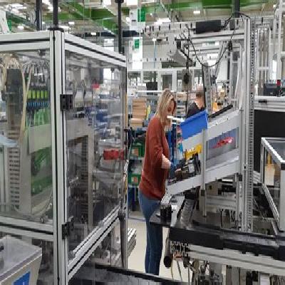 Schneider Repairing And Service Centre