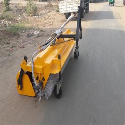 Hydraulic Road Broomer With Bucket
